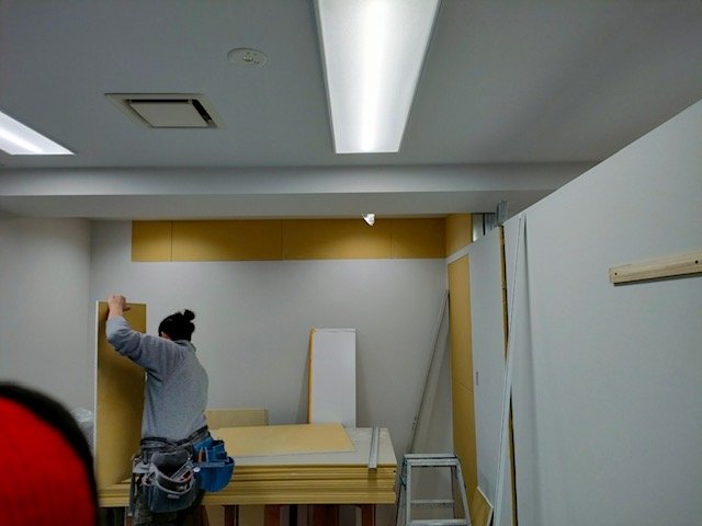 内装工事の様子(施工中)